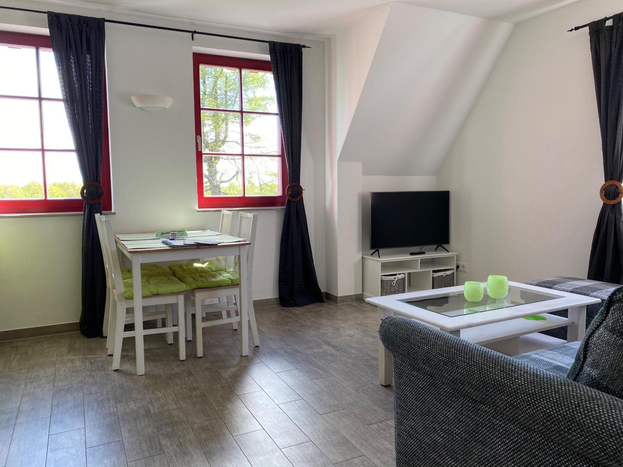 Zur Bergwiese 5 Sterne Appartementhaus Furstenau  Bilik gambar